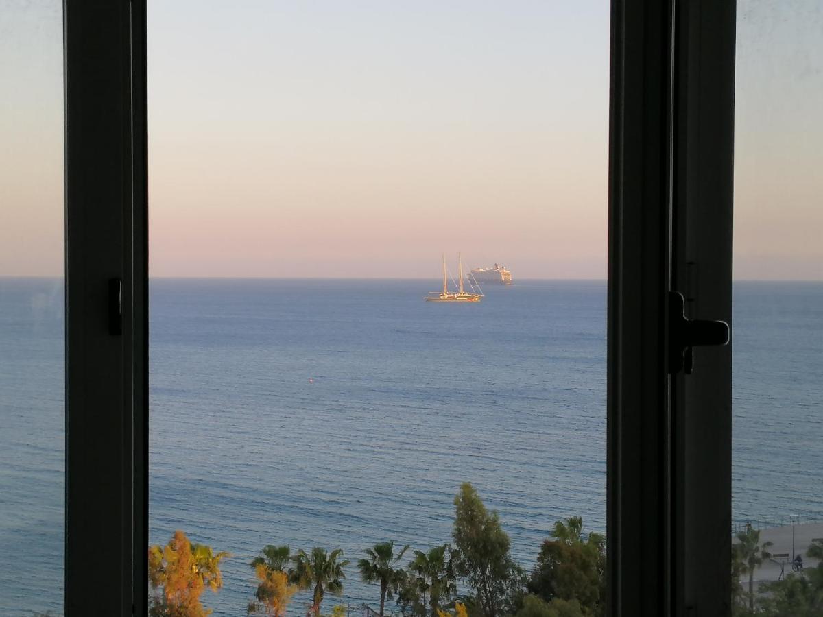 A City-Center Seaview Penthouse At Oceanic Limasol Dış mekan fotoğraf